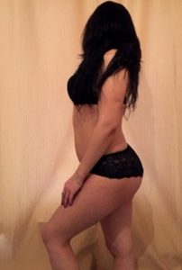 Adana Escort Bayan Akmutlu